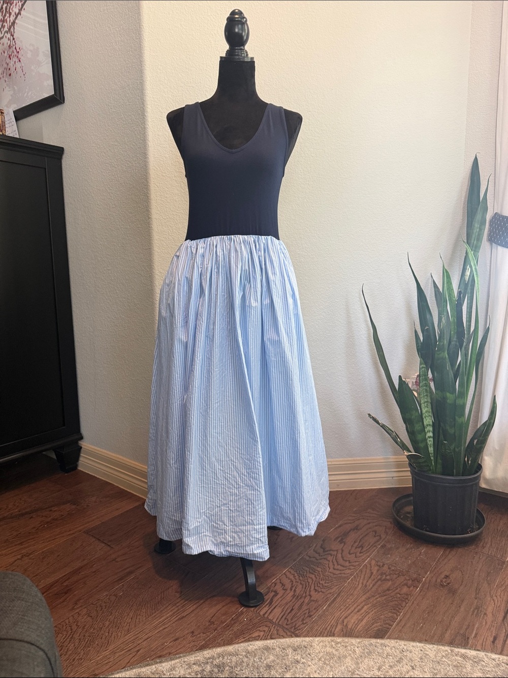 Lift, summer waist line midi dress - Picture 3 of 7